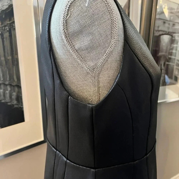 THALIA SODI Faux Leather Sleeveless Lined Dress  Pockets, Size M - Picture 5 of 13